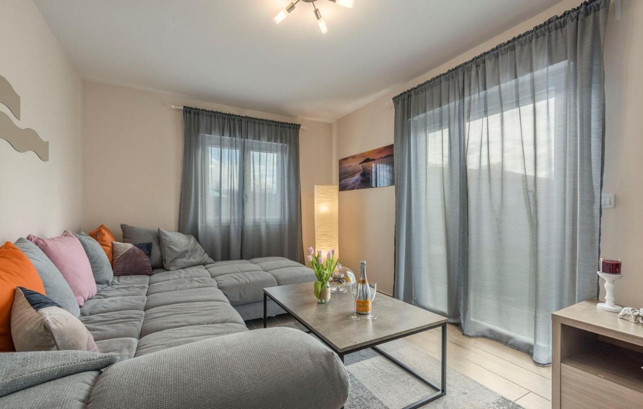 Villa Frontera Croatia Пореч Екстер'єр фото